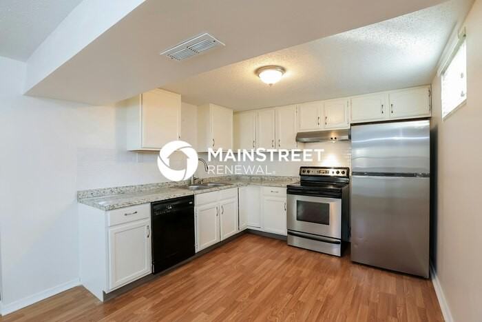 1417 Osage Trl - Photo 6 of 17