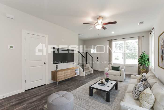 1339 Log Cabin Rd - Photo 7 of 22