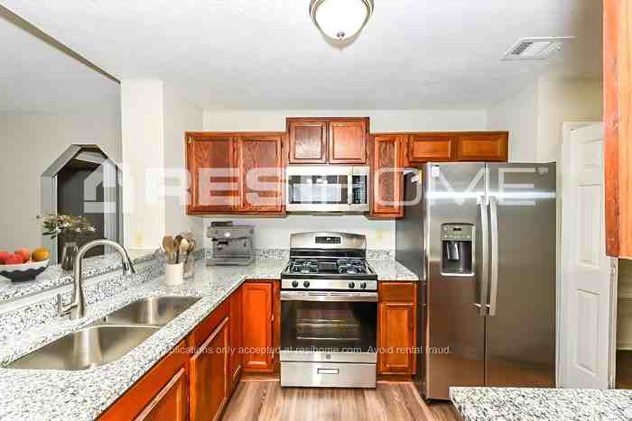 5848 Rex Mill Dr - Photo 2 of 18
