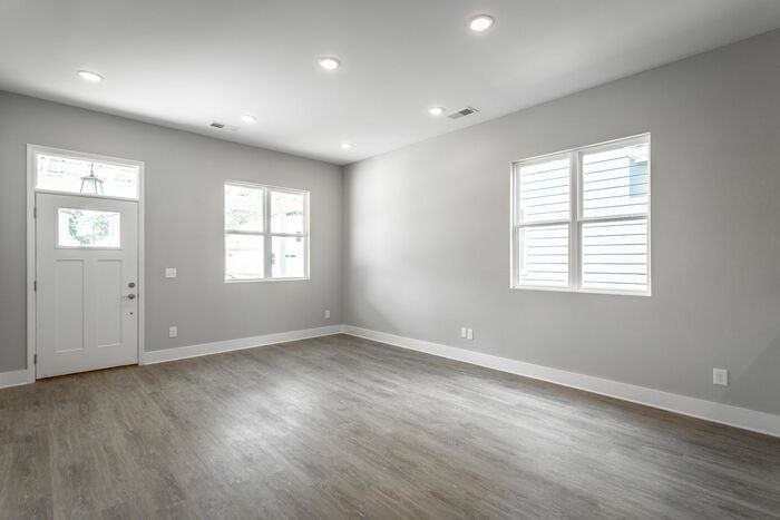 5325 Audreys Pl - Photo 2 of 20