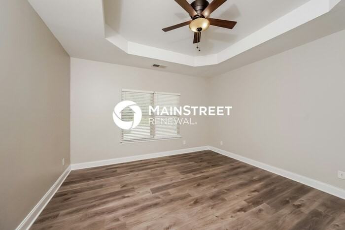 420 Roanoke St - Photo 7 of 16