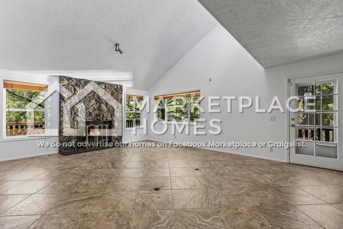 2155 N Rio De Flag Dr - Photo 7 of 50