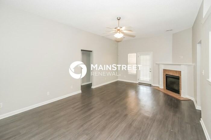 9135 Tremont Dr - Photo 2 of 16