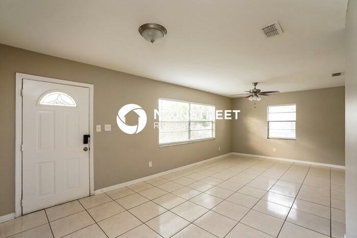 5318 E 18th Ave - Photo 3 of 15