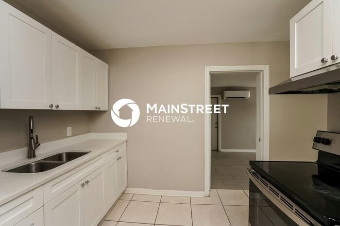 5318 E 18th Ave - Photo 6 of 15