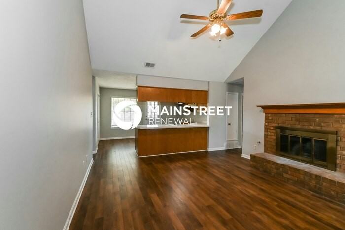 9917 Riggan Dr - Photo 3 of 16