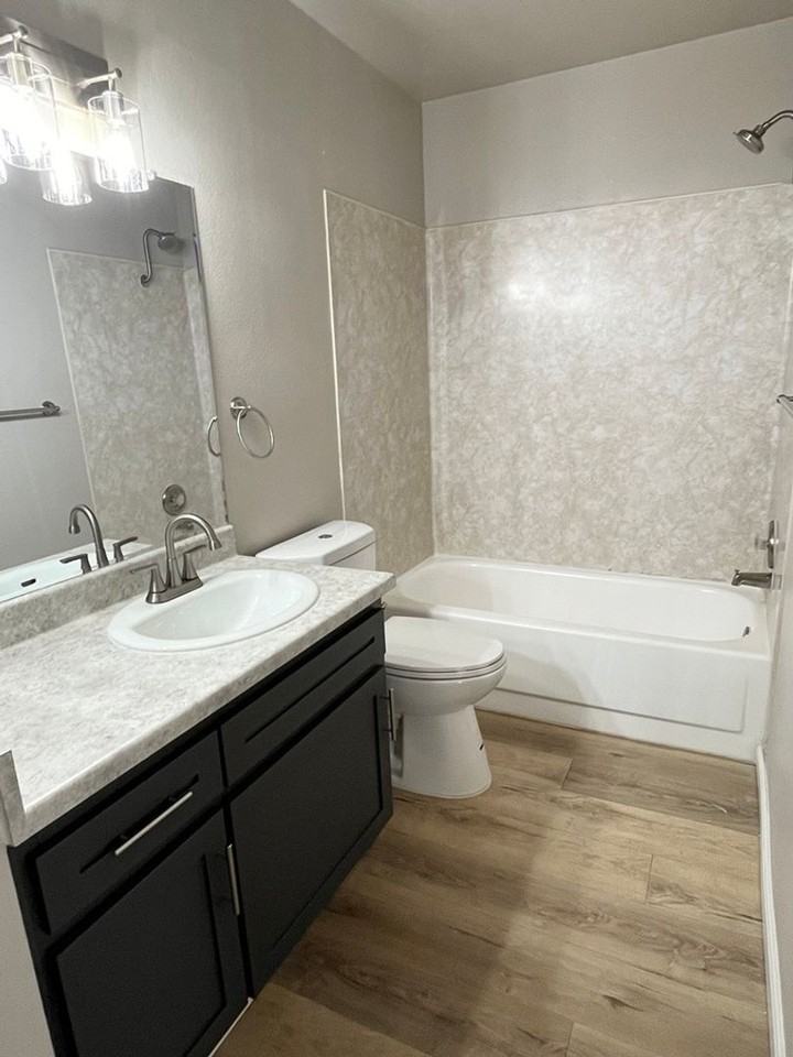 Cedar Apartments - Photo 3 of 7