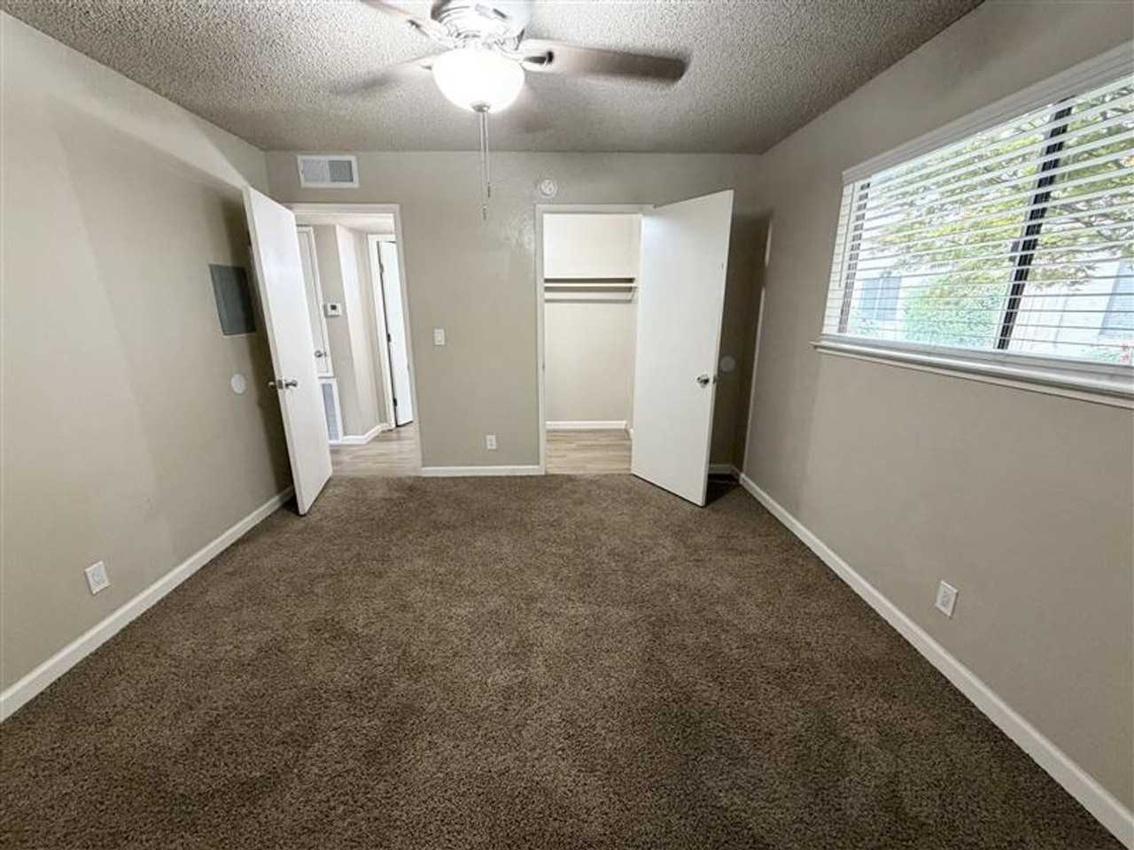 Cedar Apartments - Photo 4 of 7