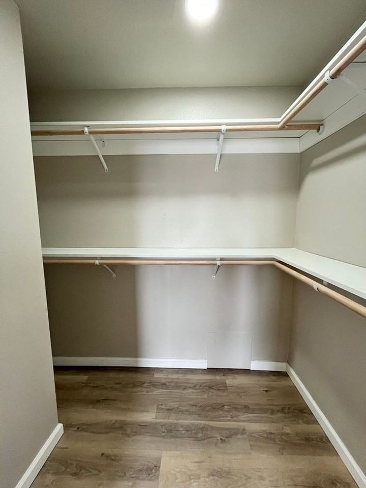 Cedar Apartments - Photo 5 of 7