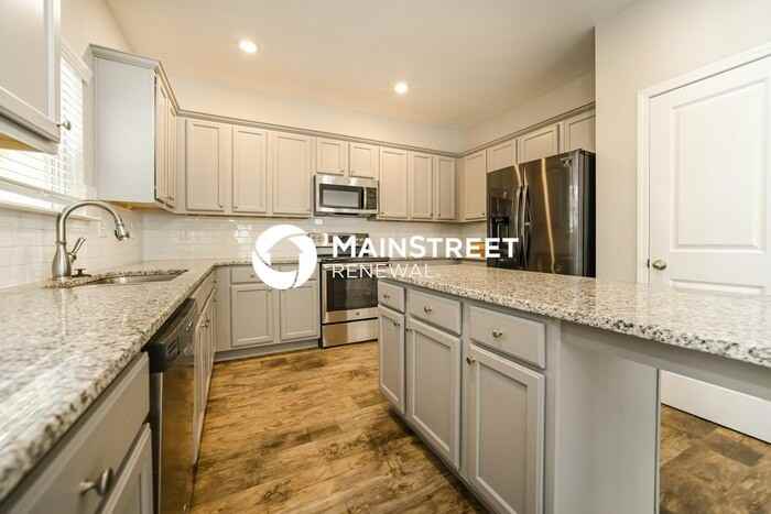 453 Lake Ridge Ln - Photo 7 of 15
