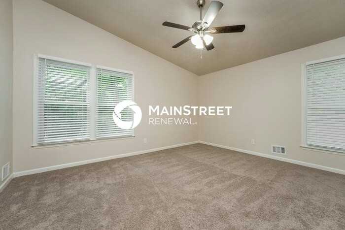 661 Raven Springs Trl - Photo 6 of 19