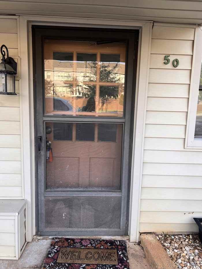 2089 Pine Tree Dr - Photo 2 of 10