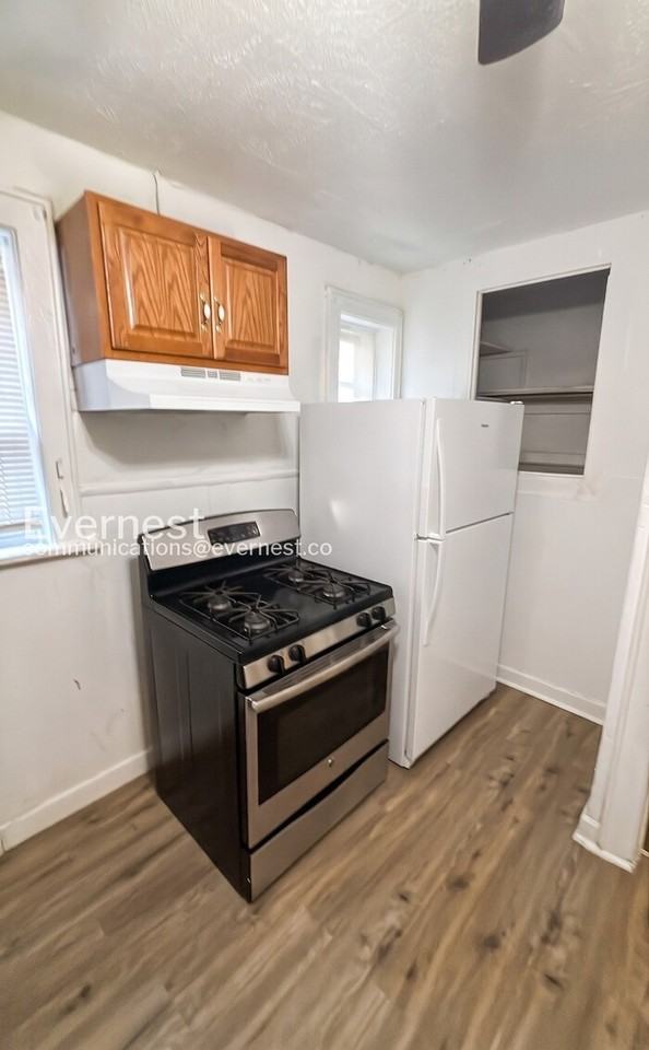 4847 Calvin Ave - Photo 5 of 29