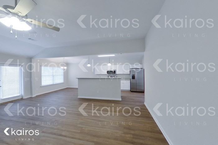 822 Heather Dr - Photo 5 of 21