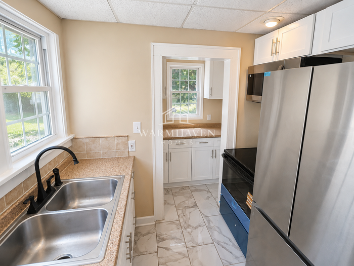 1500 Beardsley St - Photo 5 of 17