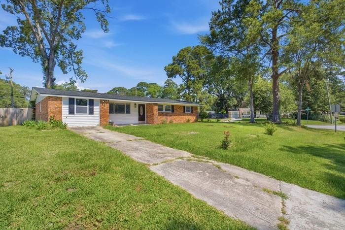 12433 Deerfield Rd