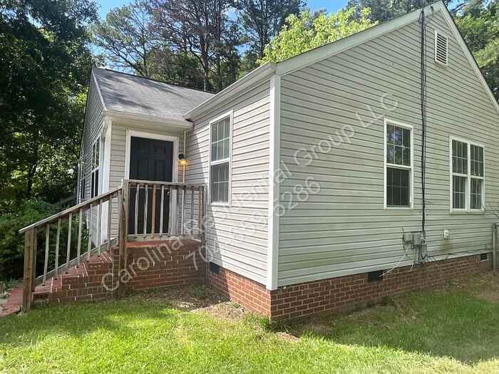 6013 Carver Blvd #B - Photo 2 of 14
