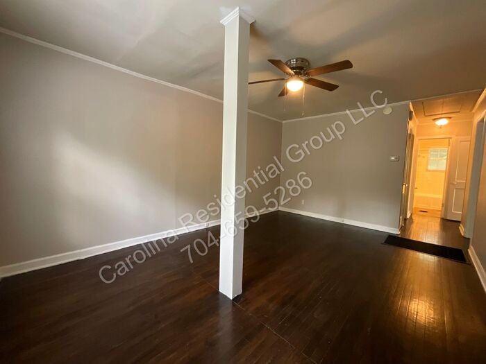 6013 Carver Blvd #B - Photo 4 of 14