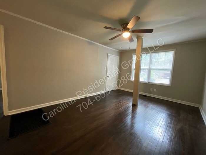 6013 Carver Blvd #B - Photo 5 of 14