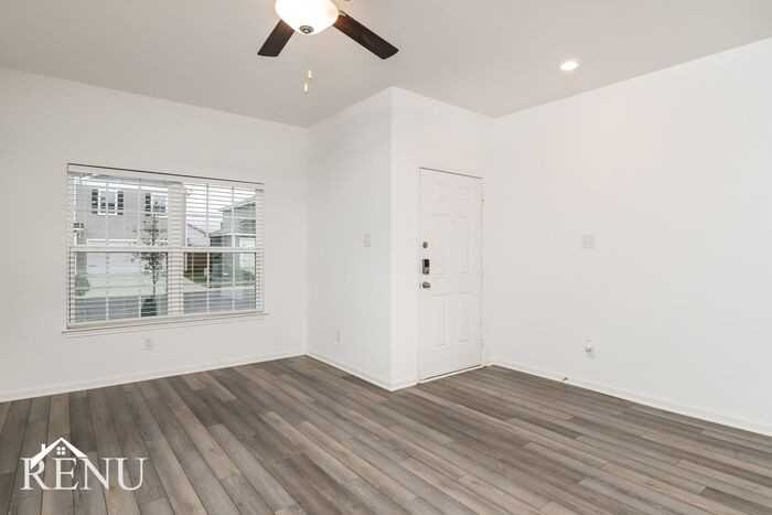 2954 Jackson Smt - Photo 6 of 19