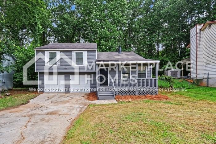 2070 Scarbrough Trl E - Photo 3 of 32