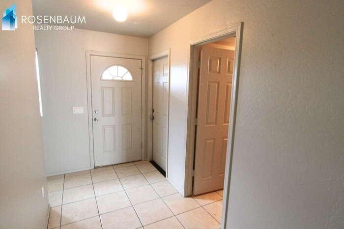 13211 S Kin Cir #A - Photo 2 of 21