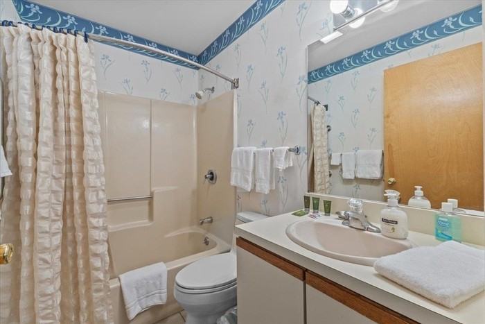 110 Mountainside Dr #110 - Photo 5 of 10