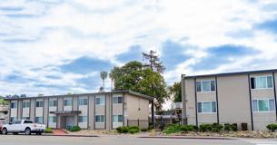 1530/40 Kentwood Apartments - Photo 1 of 1