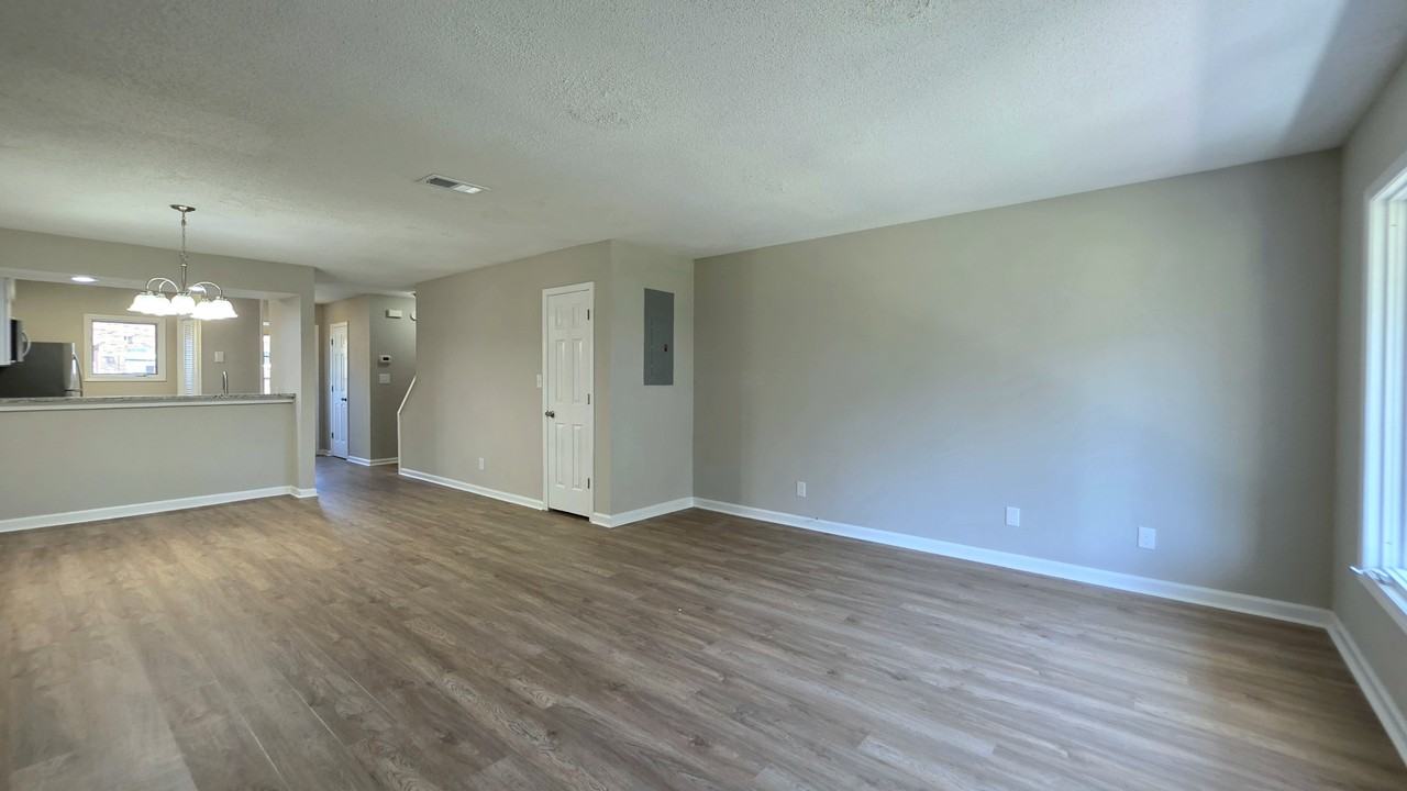 409 Garden Dr #110A - Photo 4 of 15