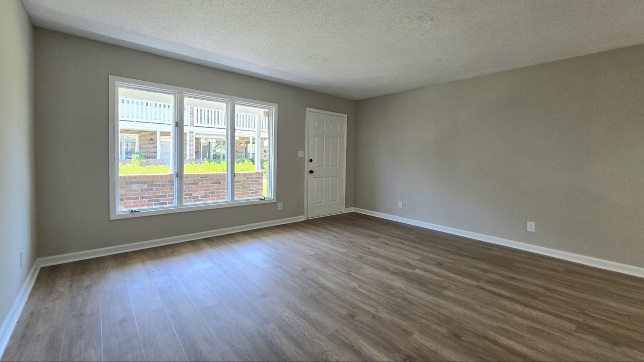 409 Garden Dr #110A - Photo 5 of 15