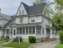 featured image of 220 Glenwood Ave #1