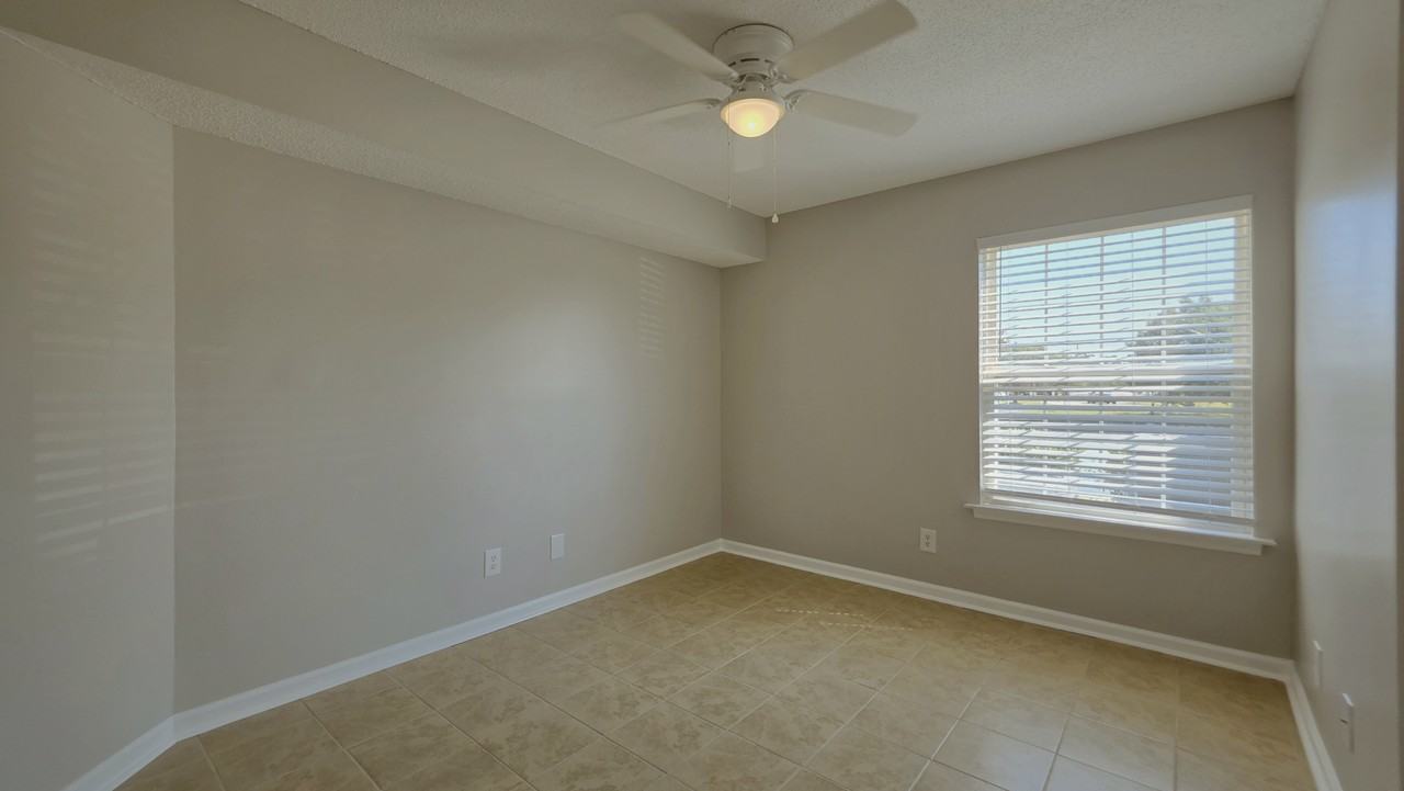 8642 S Bridge Dr #A - Photo 5 of 17