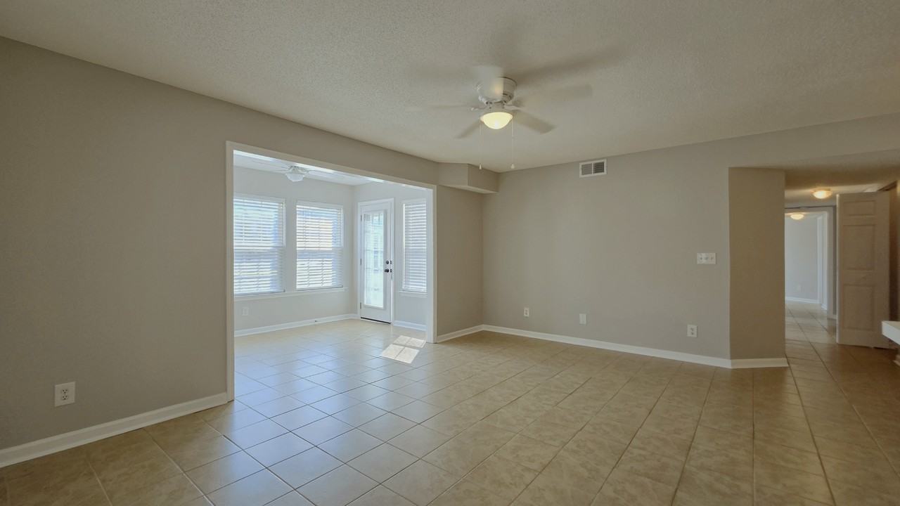 8642 S Bridge Dr #A - Photo 6 of 17