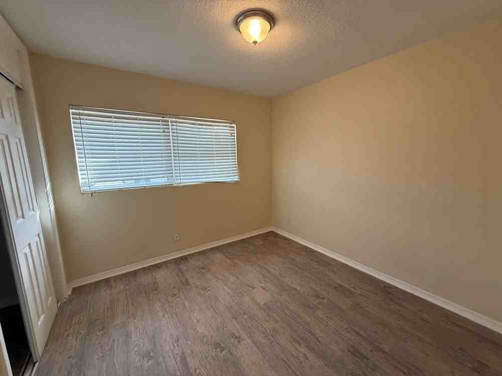 3407 Garfield Ave #NA - Photo 3 of 5