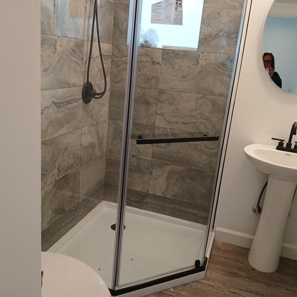 3438 El Camino Way #B - Photo 6 of 8