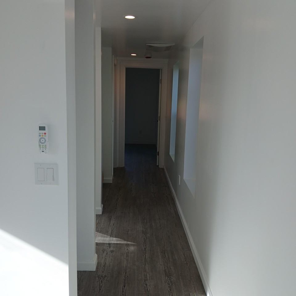 3438 El Camino Way #B - Photo 7 of 8