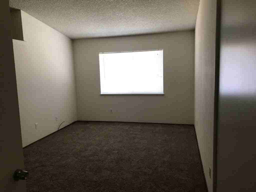 821 Osprey Way #NA - Photo 7 of 12