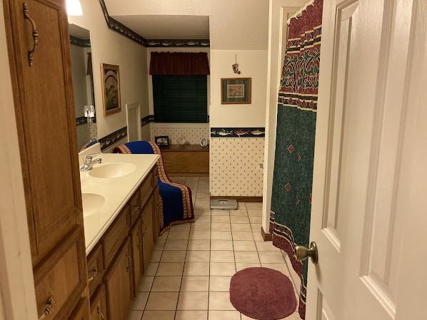 5404 W Orange St #NA - Photo 3 of 8