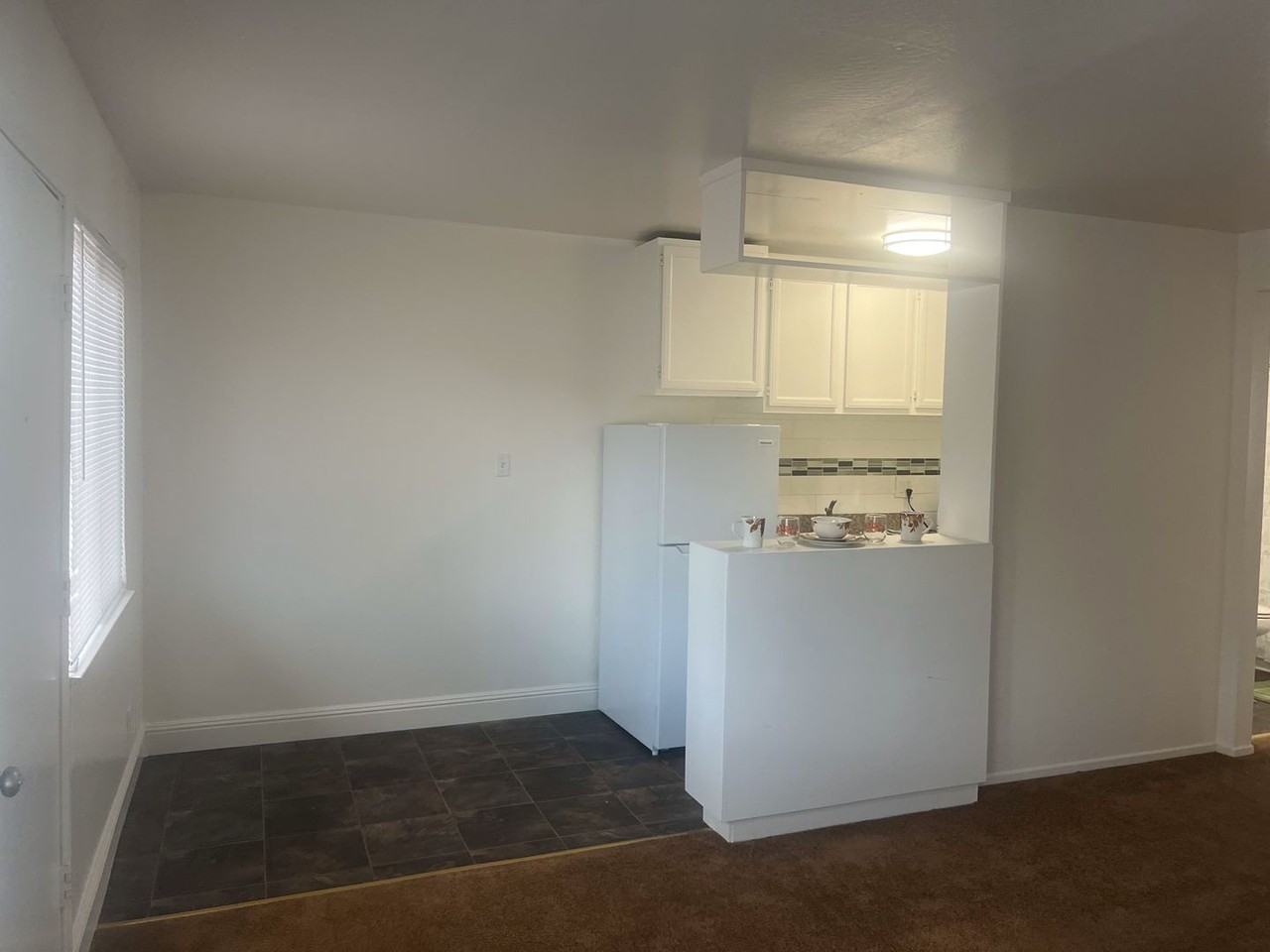 1545/57 Montair Apartments - Photo 3 of 9