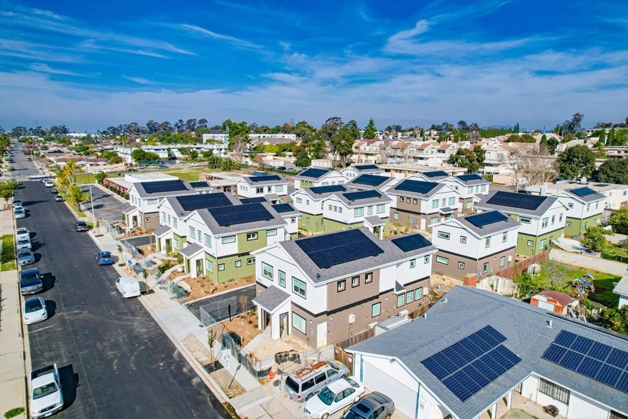 Atlas Street Apartments | Kearny Mesa - Photo 3 of 5