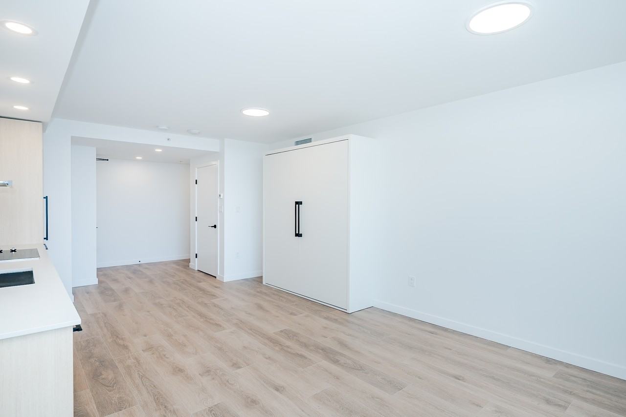 13738 Central Avenue - Photo 5 of 30