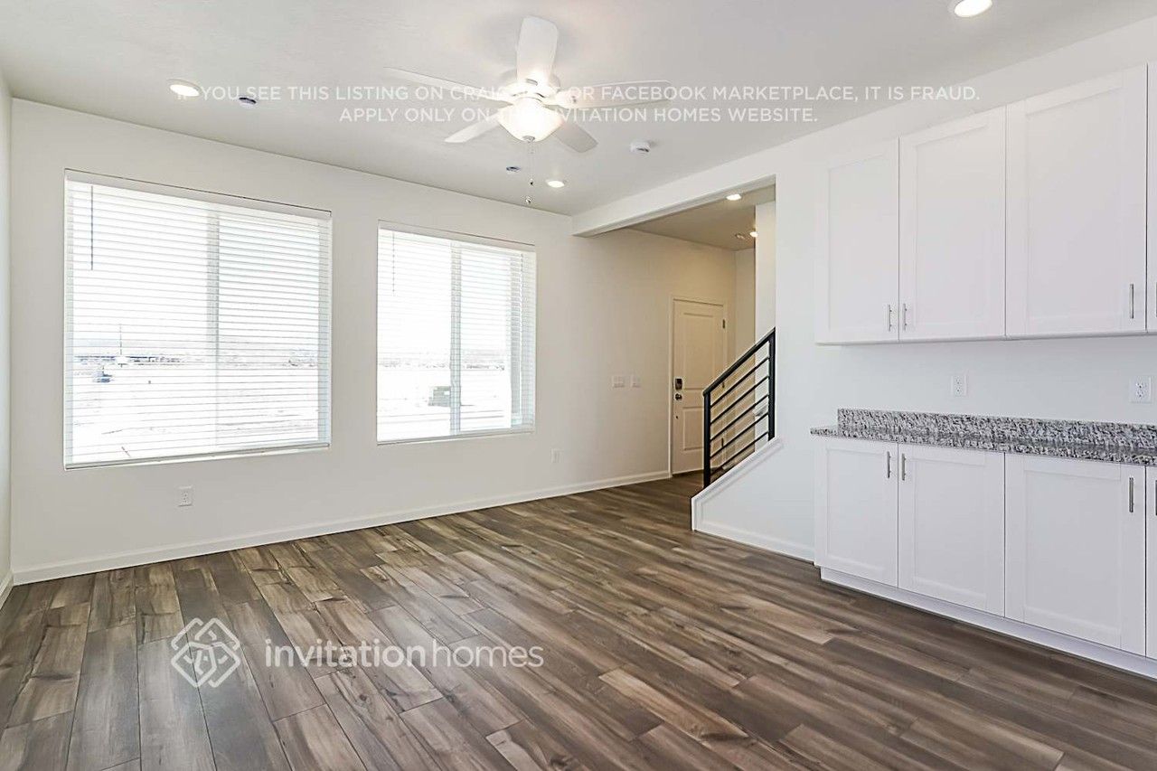 405 E Kanab Creek Dr - Photo 4 of 16