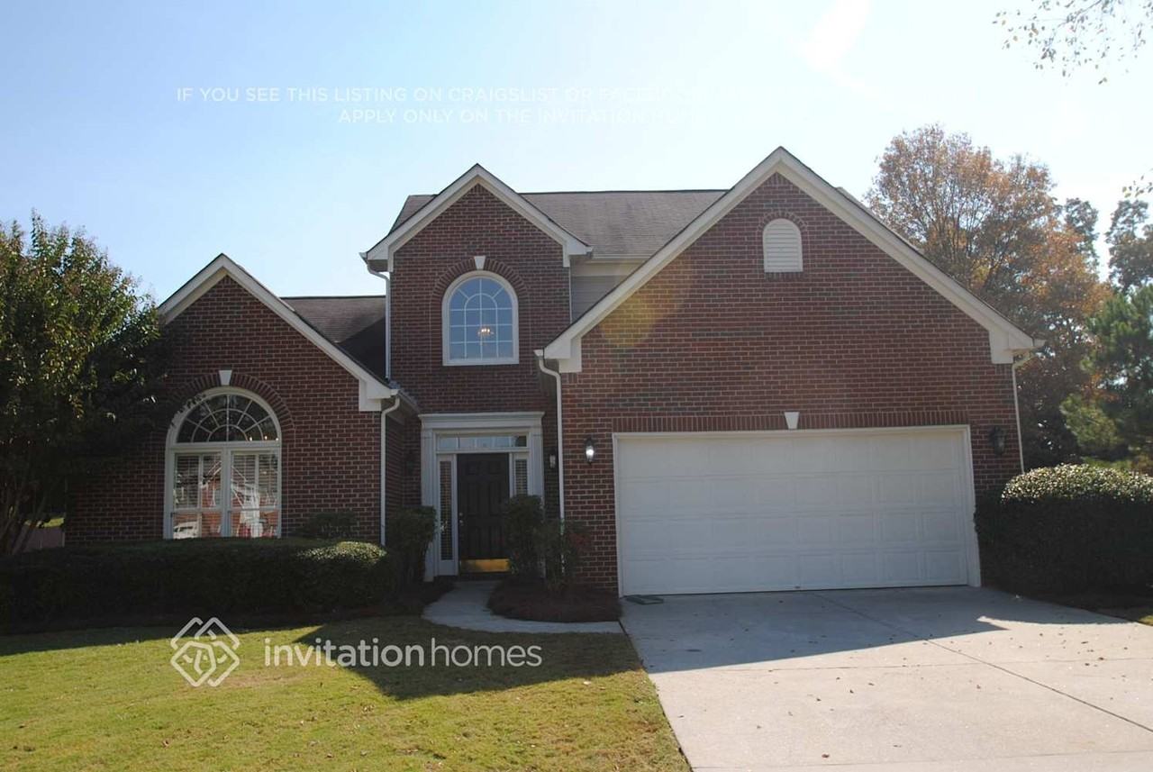 3735 Glenevon Ct