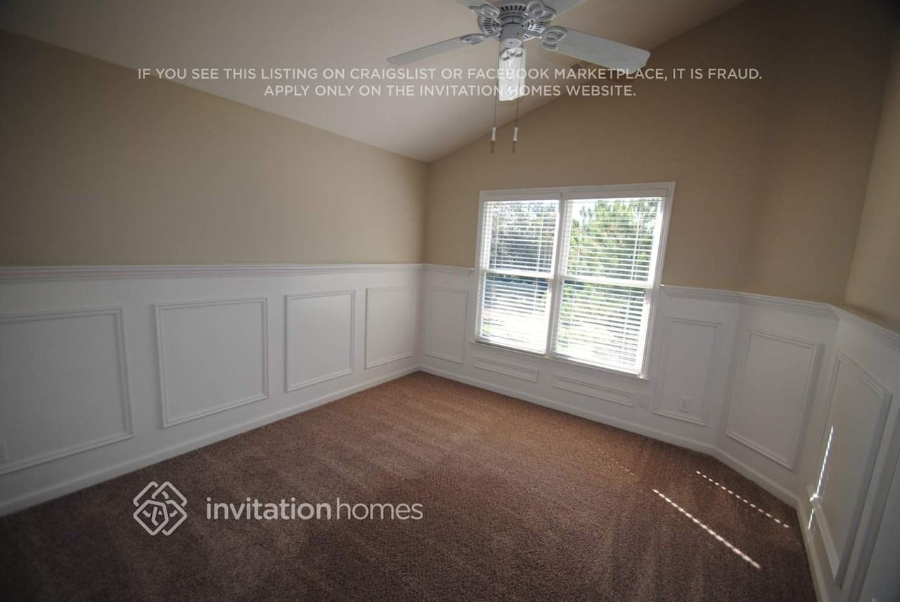 3735 Glenevon Ct - Photo 4 of 12