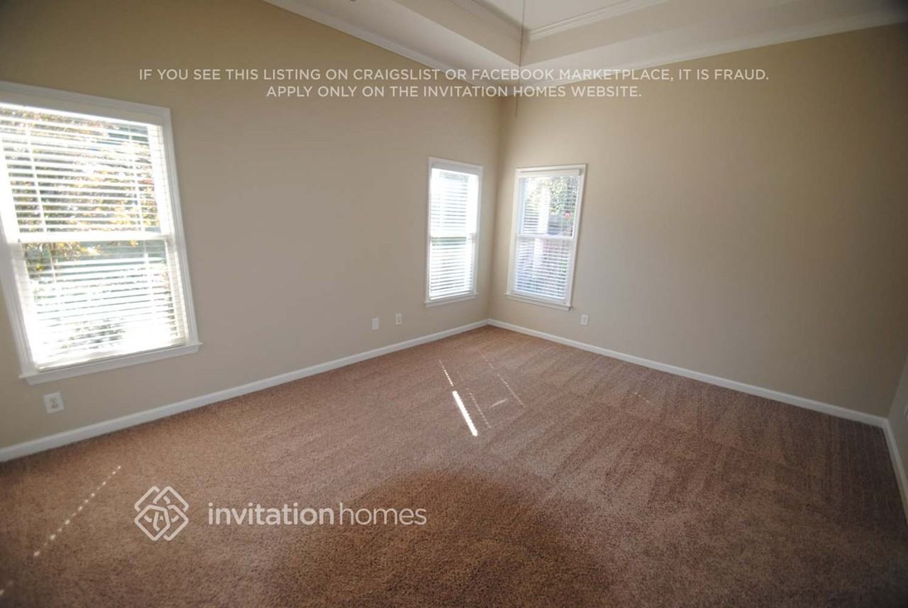 3735 Glenevon Ct - Photo 5 of 12