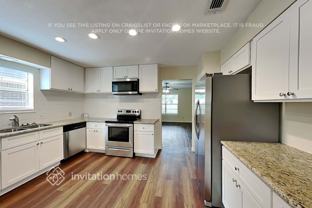 4704 Woodway Ave - Photo 1 of 1