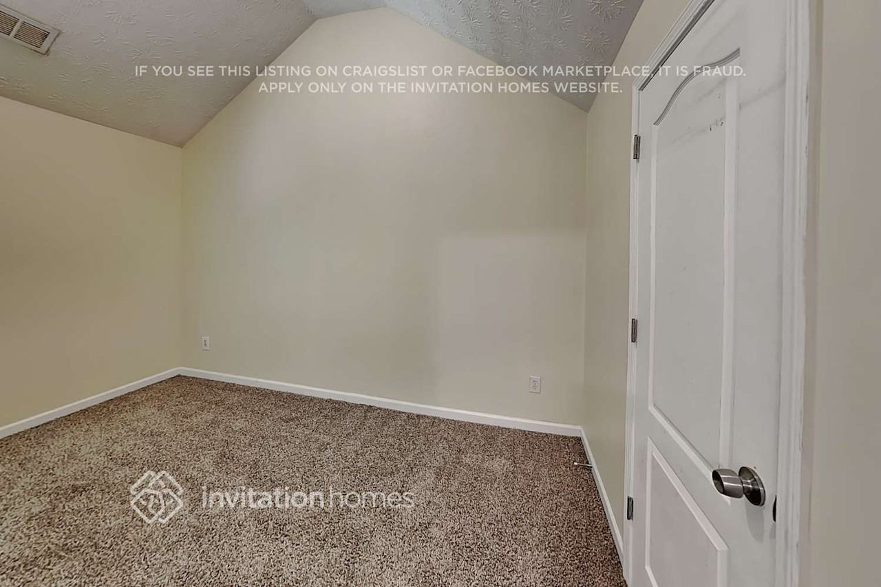 3985 Melanie Woods Dr - Photo 7 of 20