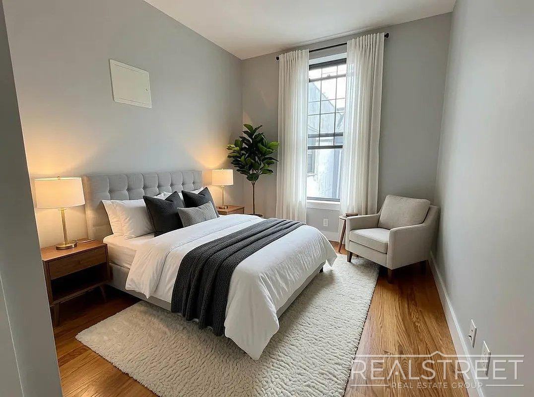22 Catherine St #2L - Photo 5 of 7