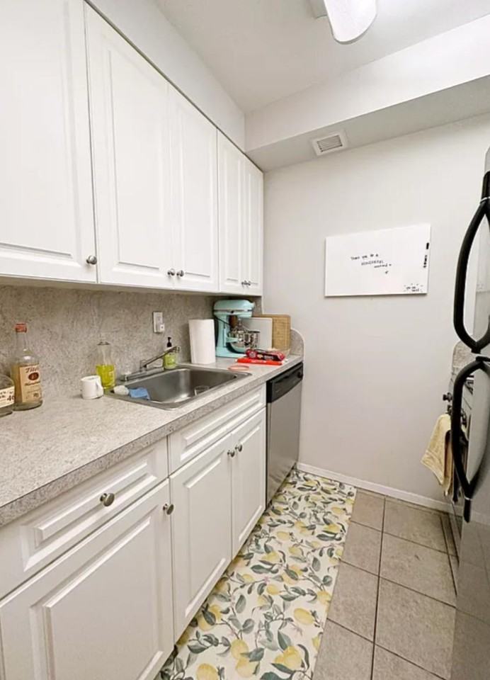 337 W 43rd St #6B - Photo 5 of 11