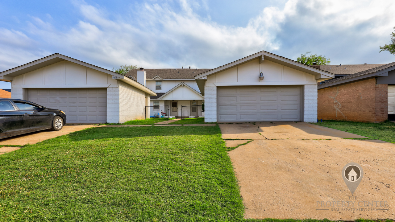 7507 Knight Lake Dr - Photo 2 of 16